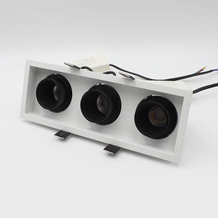 Skarlat  RSL74092-3 3×10W WH+BK 3000K