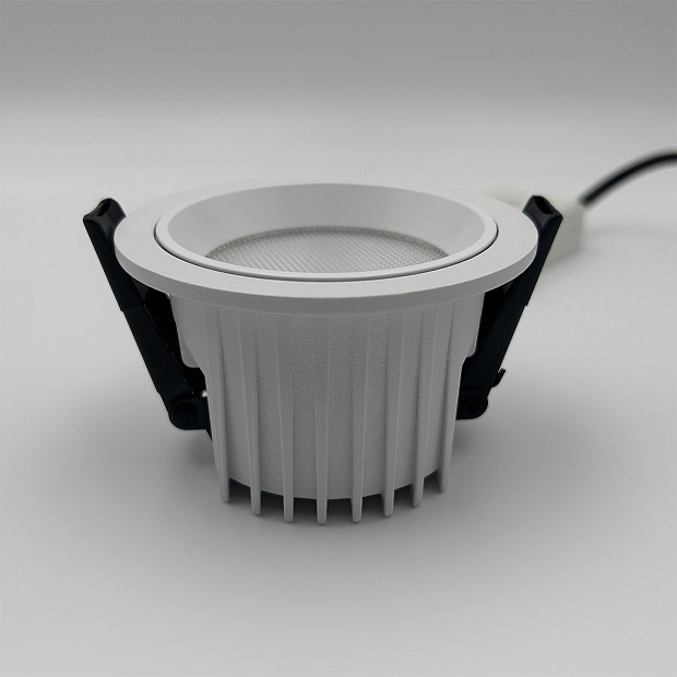 Skarlat RDL73028-3.5 15W WH 3000K