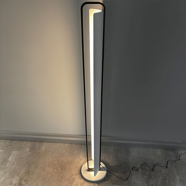 Skarlat  RLL8116 27W WH+BK 4000K