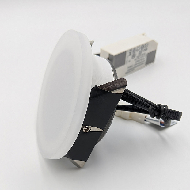 Skarlat  RDL74016-3 3W WH 4000K IP44