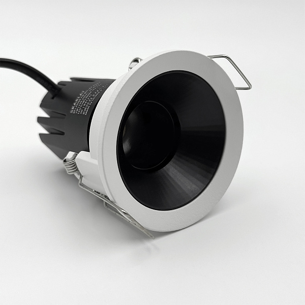 Skarlat RFL76086 7W WH+BK 4000K