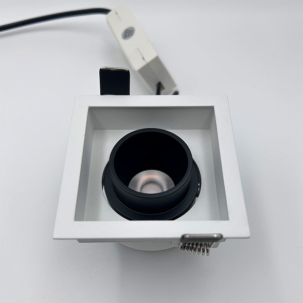 Skarlat  RSL74092-1 1×10W WH+BK 3000K