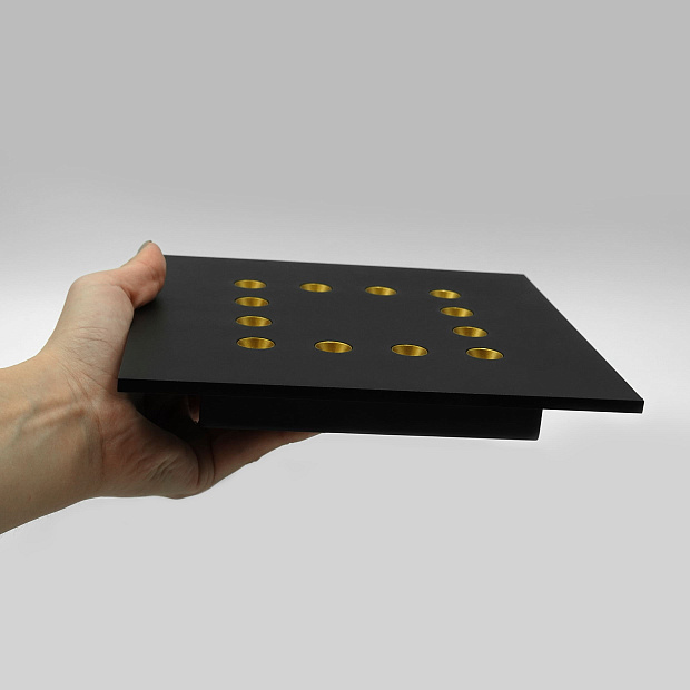 Skarlat  RSLC78063 12×1.5W BK+GD 3000K