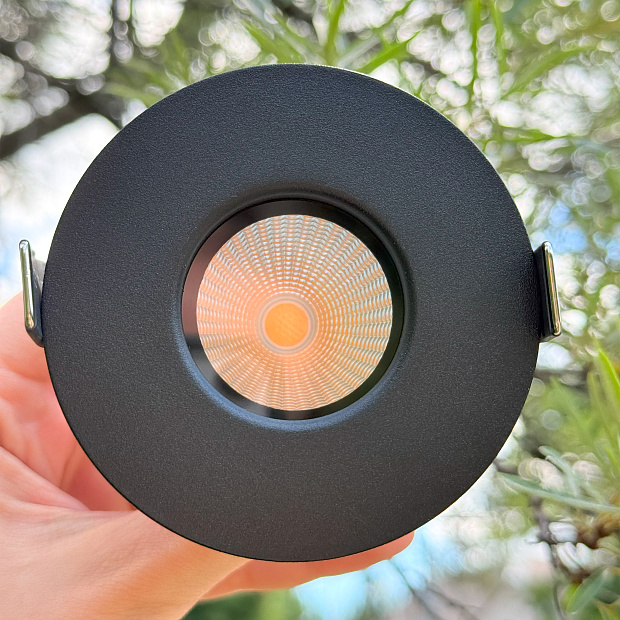 Skarlat RSL74249 10W BK 3000K