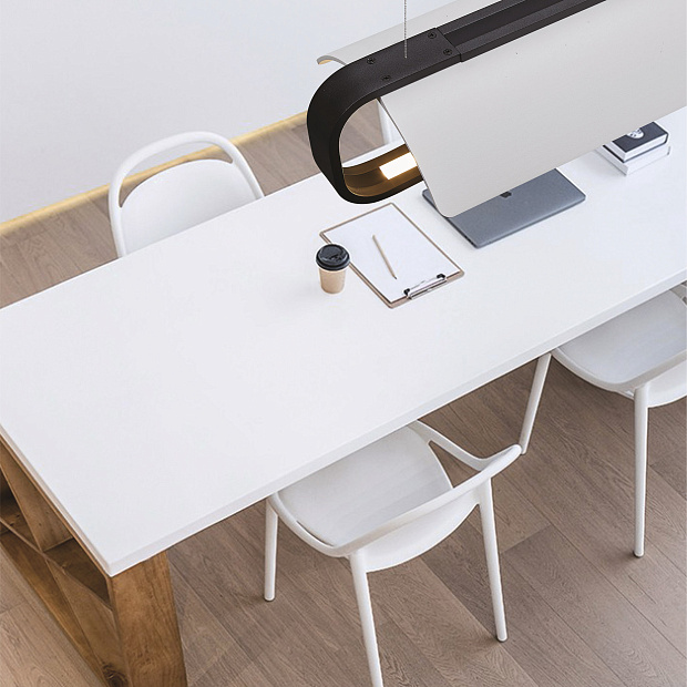 Skarlat  RHL77018 45W WH+BK 3000K