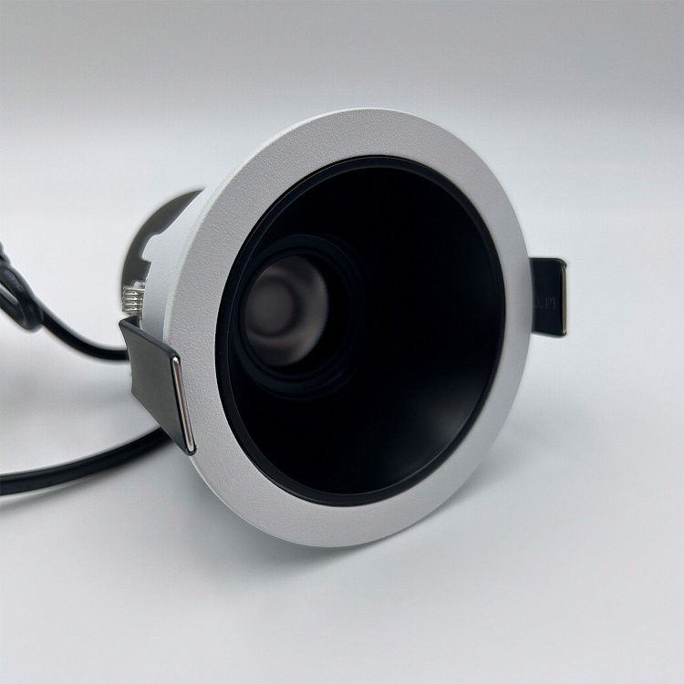 Skarlat RFL76051 7W WH+BK 4000K