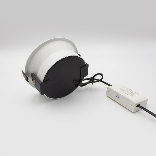 Skarlat  RDL73032 15W WH 3000K