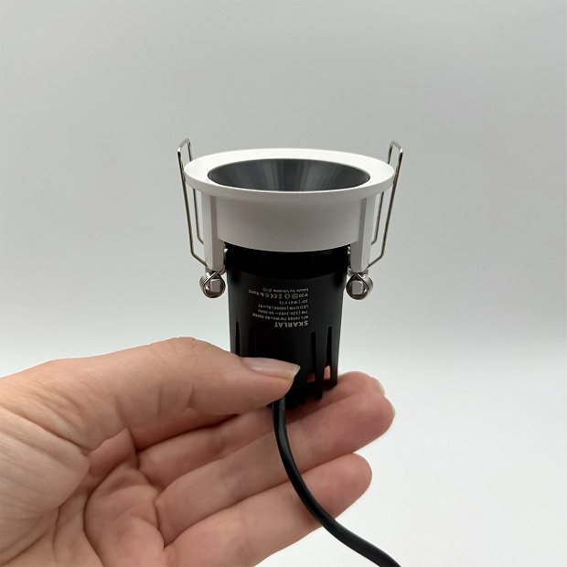 Skarlat RFL76086 7W WH+BK 4000K