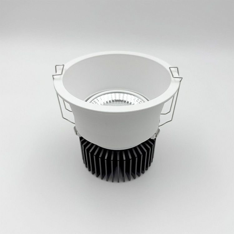 Skarlat RSL74W005-3 20W WH 4000K