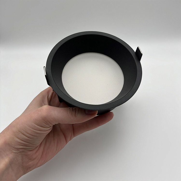 Skarlat  RDL73032 10W BK 3000K